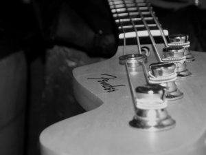 bass-guitar-fendre