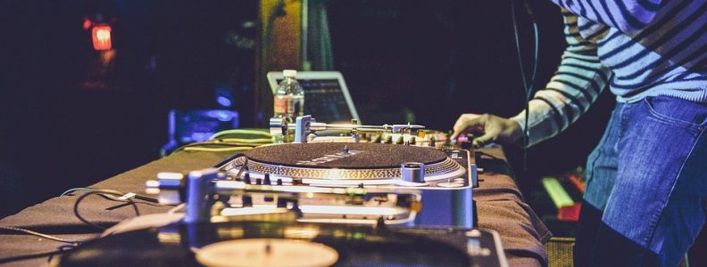 dj-club-music-toronto